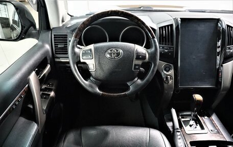 Toyota Land Cruiser 200, 2009 год, 2 599 800 рублей, 11 фотография