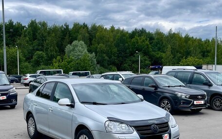 Volkswagen Jetta VI, 2009 год, 540 000 рублей, 2 фотография