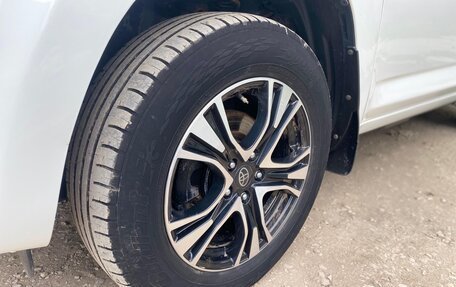 Toyota RAV4, 2012 год, 1 450 000 рублей, 28 фотография