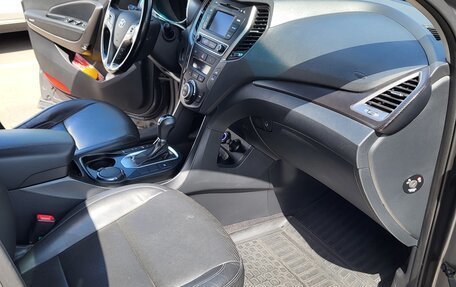 Hyundai Santa Fe III рестайлинг, 2015 год, 2 170 000 рублей, 22 фотография