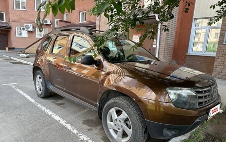 Renault Duster I рестайлинг, 2014 год, 800 000 рублей, 2 фотография
