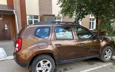 Renault Duster I рестайлинг, 2014 год, 800 000 рублей, 3 фотография