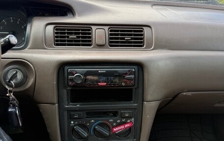 Toyota Camry, 1999 год, 299 999 рублей, 11 фотография