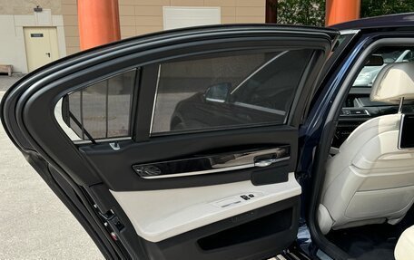 BMW 7 серия, 2012 год, 2 200 000 рублей, 16 фотография