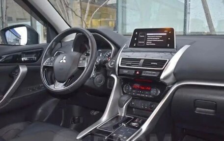 Mitsubishi Eclipse Cross, 2019 год, 2 100 000 рублей, 6 фотография