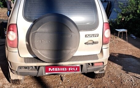 Chevrolet Niva I рестайлинг, 2011 год, 420 000 рублей, 7 фотография