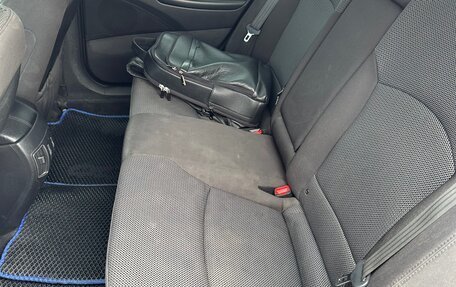 Hyundai Sonata VI, 2011 год, 760 000 рублей, 6 фотография