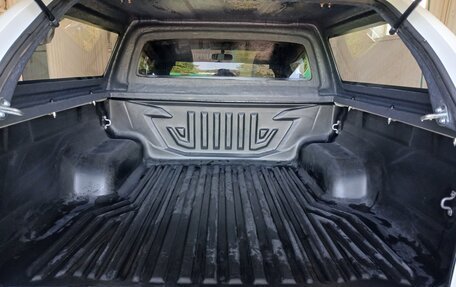 Toyota Hilux VIII, 2021 год, 4 290 000 рублей, 7 фотография