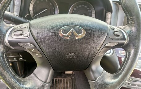 Infiniti M, 2011 год, 1 700 000 рублей, 10 фотография