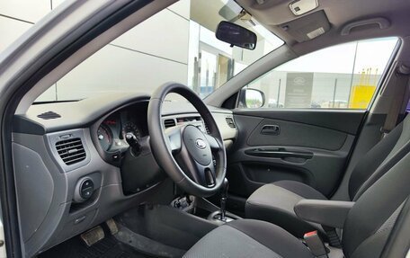 KIA Rio II, 2010 год, 750 000 рублей, 20 фотография