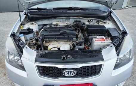 KIA Rio II, 2010 год, 750 000 рублей, 11 фотография