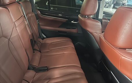 Lexus LX III, 2017 год, 8 950 000 рублей, 6 фотография