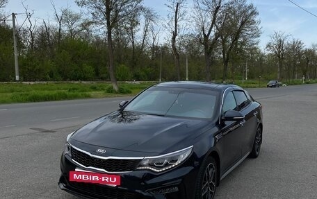 KIA Optima IV, 2019 год, 2 600 000 рублей, 2 фотография