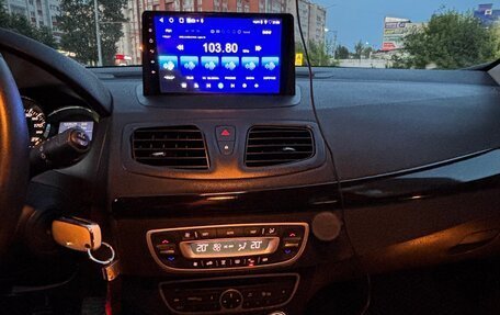 Renault Megane III, 2011 год, 998 000 рублей, 6 фотография