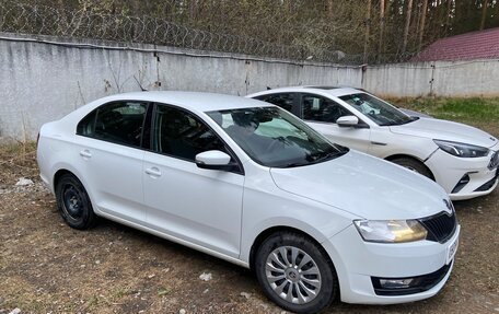 Skoda Rapid I, 2019 год, 1 000 000 рублей, 4 фотография