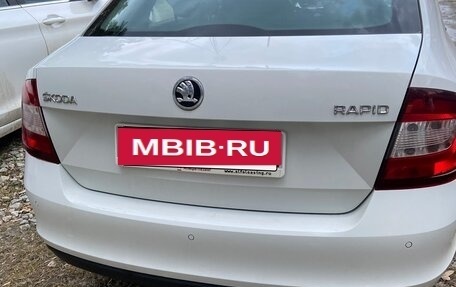 Skoda Rapid I, 2019 год, 1 000 000 рублей, 2 фотография