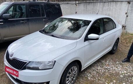 Skoda Rapid I, 2019 год, 1 000 000 рублей, 3 фотография