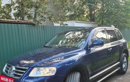 Volkswagen Touareg III, 2005 год, 850 000 рублей, 3 фотография