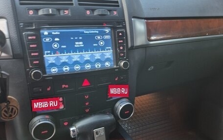 Volkswagen Touareg III, 2005 год, 850 000 рублей, 20 фотография