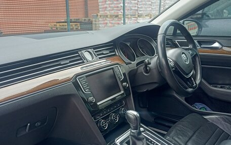 Volkswagen Passat B8 рестайлинг, 2015 год, 1 299 000 рублей, 5 фотография