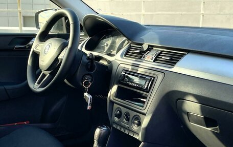 Skoda Rapid I, 2016 год, 835 000 рублей, 11 фотография