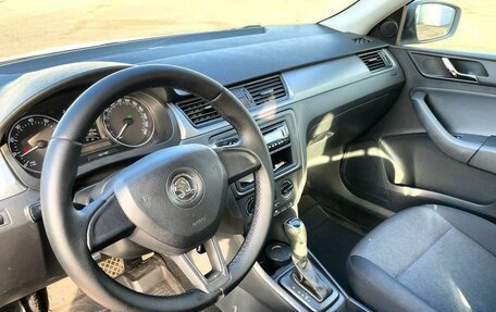 Skoda Rapid I, 2016 год, 835 000 рублей, 10 фотография