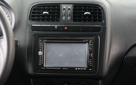 Volkswagen Polo VI (EU Market), 2012 год, 699 000 рублей, 17 фотография