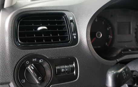 Volkswagen Polo VI (EU Market), 2012 год, 699 000 рублей, 11 фотография