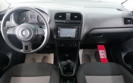 Volkswagen Polo VI (EU Market), 2012 год, 699 000 рублей, 15 фотография