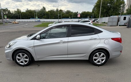 Hyundai Solaris II рестайлинг, 2013 год, 700 000 рублей, 4 фотография