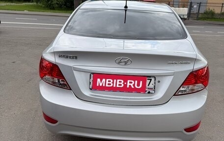 Hyundai Solaris II рестайлинг, 2013 год, 700 000 рублей, 6 фотография