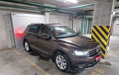 Volkswagen Tiguan II, 2017 год, 2 800 000 рублей, 1 фотография