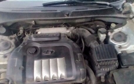 Hyundai Sonata IV рестайлинг, 2005 год, 350 000 рублей, 6 фотография