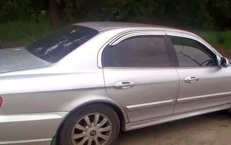 Hyundai Sonata IV рестайлинг, 2005 год, 350 000 рублей, 4 фотография