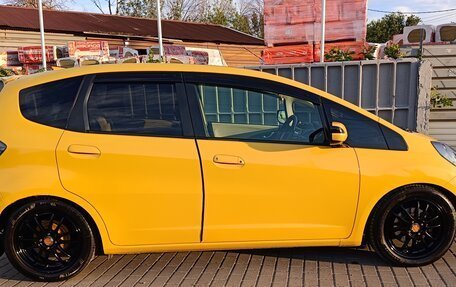 Honda Fit III, 2011 год, 990 000 рублей, 30 фотография
