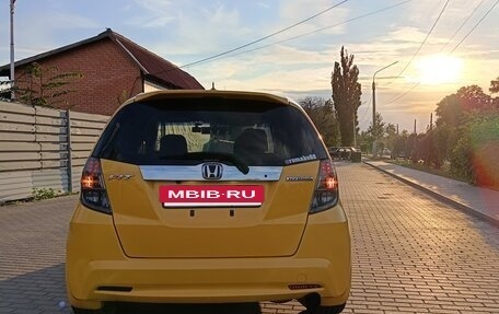 Honda Fit III, 2011 год, 990 000 рублей, 38 фотография