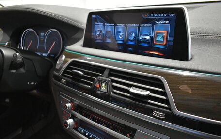 BMW 7 серия, 2016 год, 3 190 000 рублей, 24 фотография