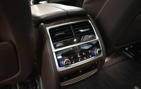 BMW 7 серия, 2016 год, 3 190 000 рублей, 17 фотография