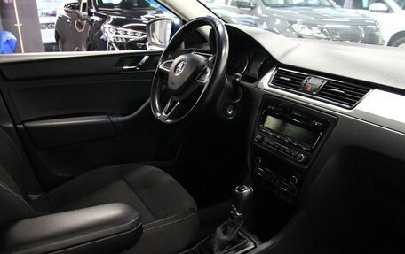 Skoda Rapid I, 2014 год, 949 000 рублей, 5 фотография