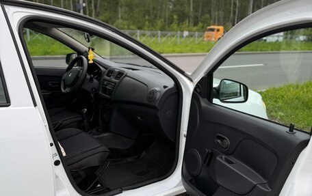 Renault Sandero II рестайлинг, 2015 год, 590 000 рублей, 5 фотография
