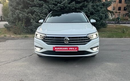 Volkswagen Jetta VII, 2021 год, 2 550 000 рублей, 2 фотография