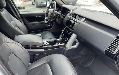 Land Rover Range Rover IV рестайлинг, 2018 год, 6 295 000 рублей, 7 фотография