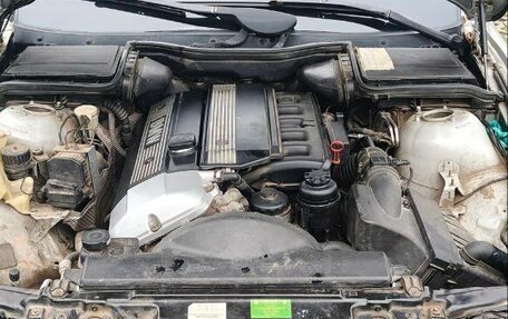 BMW 5 серия, 1999 год, 700 000 рублей, 9 фотография