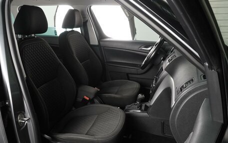 Skoda Yeti I рестайлинг, 2017 год, 1 569 000 рублей, 8 фотография