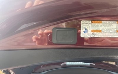 Toyota RAV4, 2019 год, 3 000 000 рублей, 1 фотография