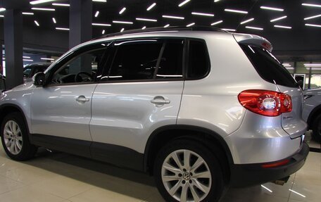 Volkswagen Tiguan I, 2010 год, 1 099 000 рублей, 3 фотография