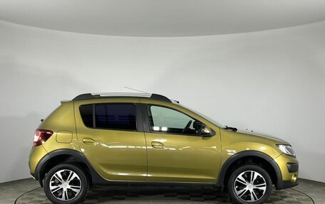 Renault Sandero II рестайлинг, 2015 год, 959 000 рублей, 11 фотография
