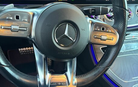 Mercedes-Benz E-Класс, 2019 год, 5 000 000 рублей, 16 фотография
