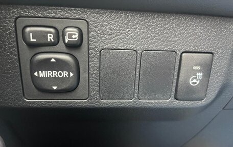 Toyota RAV4, 2019 год, 3 000 000 рублей, 3 фотография
