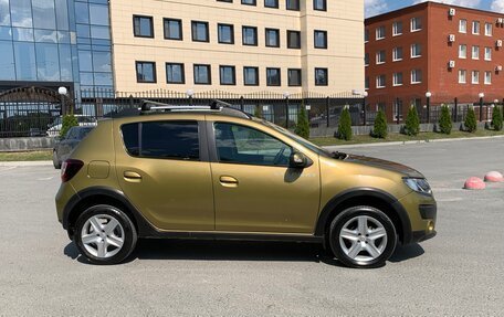 Renault Sandero II рестайлинг, 2015 год, 895 000 рублей, 8 фотография